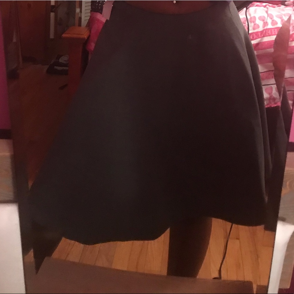 Grey skirt